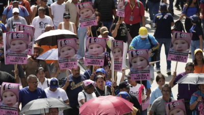 2-year-old girl reunites with her mother in Venezuela after US deportation